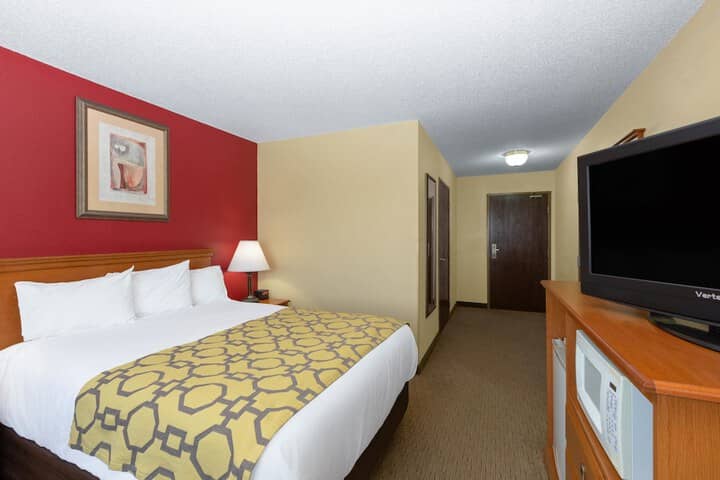 Room 3 of 17